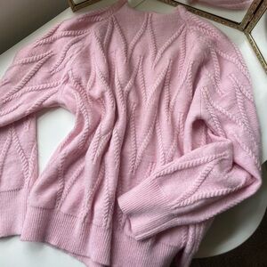 Elegant Pink Textured Sweater